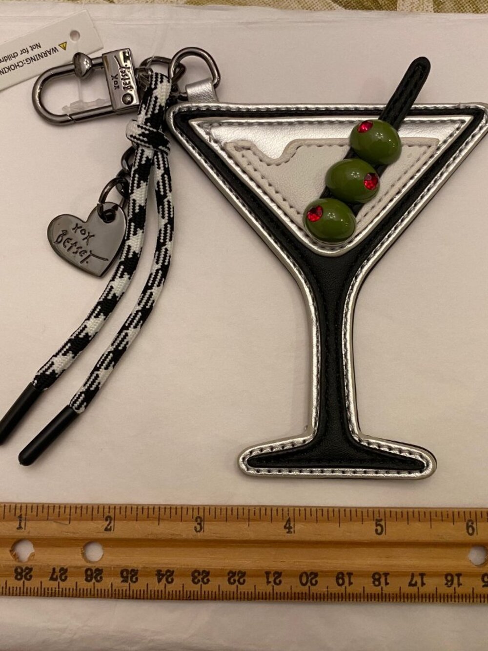 Gorgeous Betsey Johnson Martini Glass w/Olives Handbag Tag/Charm/Key Fob. NWT
